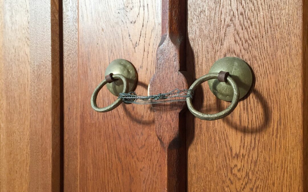 Cabinet Locks and Furniture Lock Hardware: A Guide